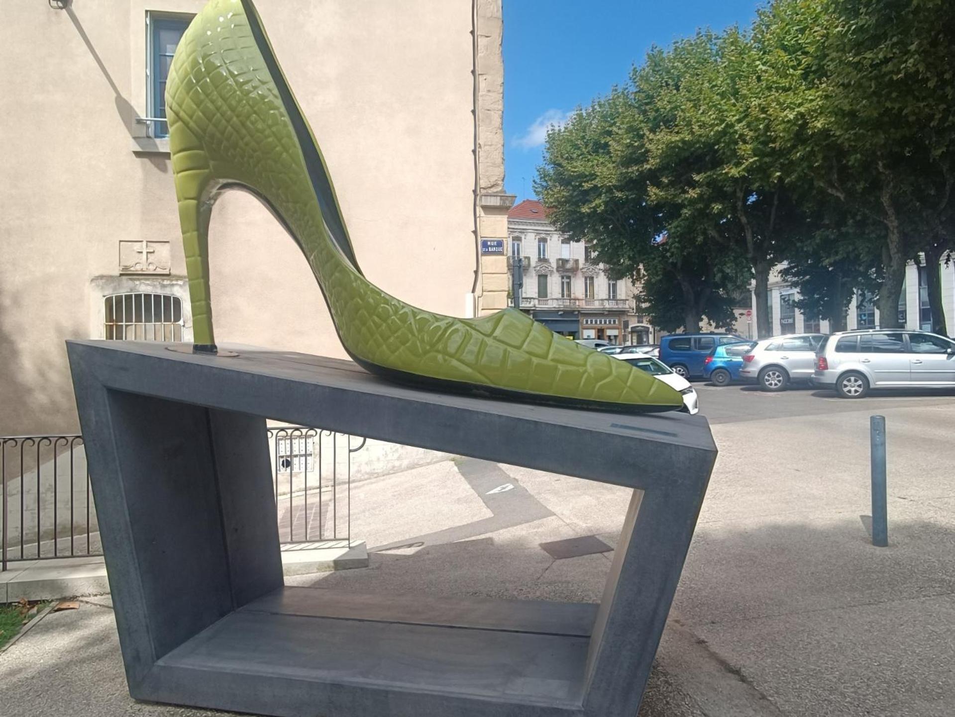 Grand Meuble Chez Coco * Romans-sur-Isere