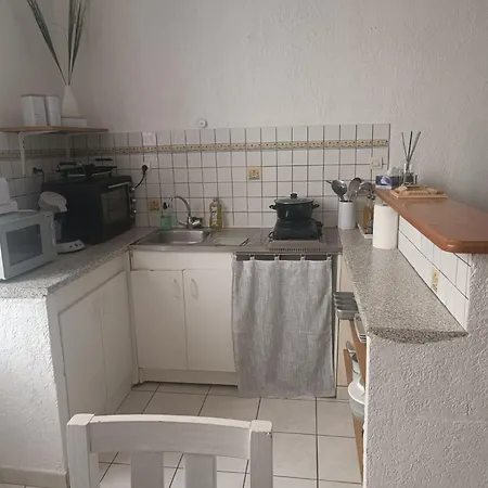 Grand Studio Meuble Chez Coco Romans-sur-Isere Exterior photo